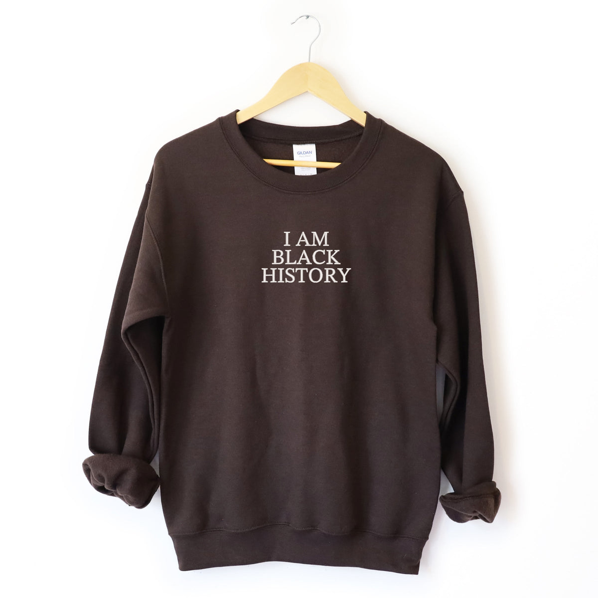 Embroidered I Am Black History - Women's Graphic Sweatshirt