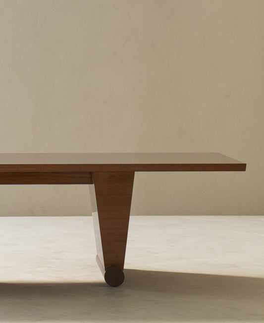 Mar Dining Table